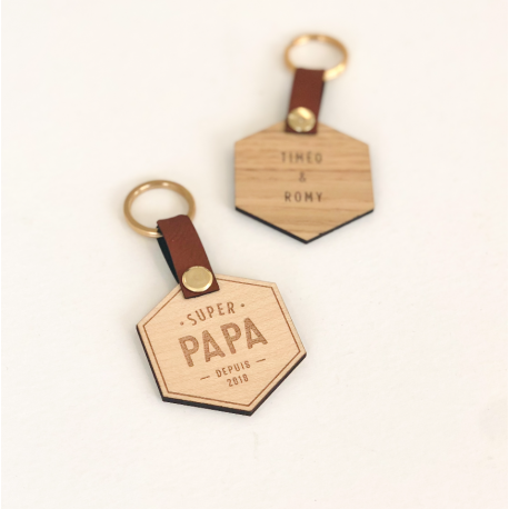 Porte-clé octogonal en bois et cuir pour super papa