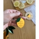 Porte-clés citron coloré original cadeau invités baptême