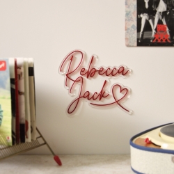 Enseigne prénoms à personnaliser style néon rouge
