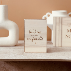 Carte postale Le bonheur se crée en famille