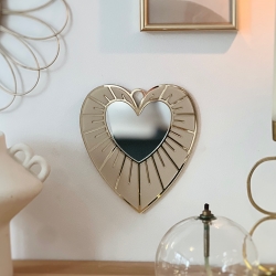 Décoration murale originale coeur ex-voto