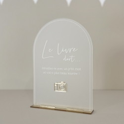 Panneau Le livre dort...