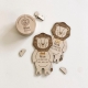 Faire-part naissance original en bois lion