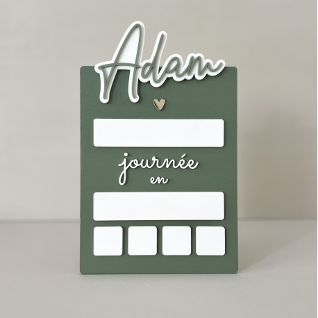 Pancarte rentrée scolaire personnalisée vert en bois et plexiglas